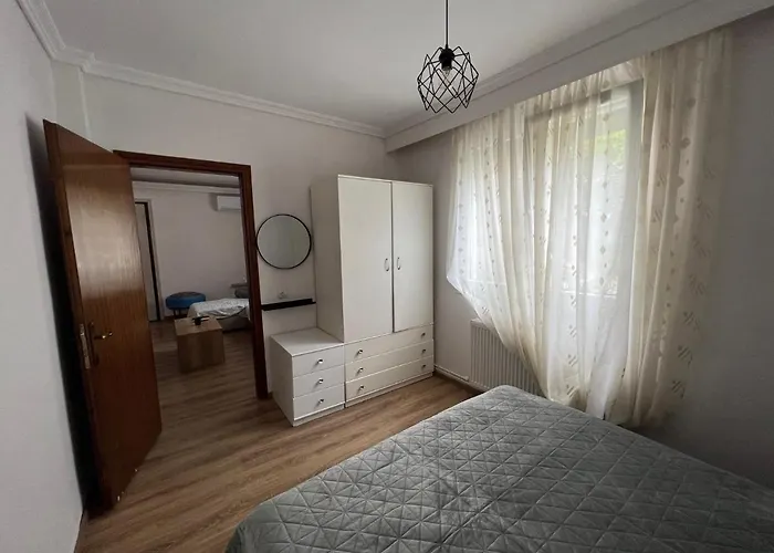 Mone Неа-Миханиона